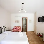 Casa Di Arturo بيت للعطل