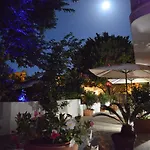 Casa Di Arturo بيت للعطل *