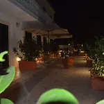 Casa Di Arturo بيت للعطل فينتوتيني