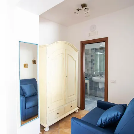 Casa Di Arturo Holiday home Ventotene