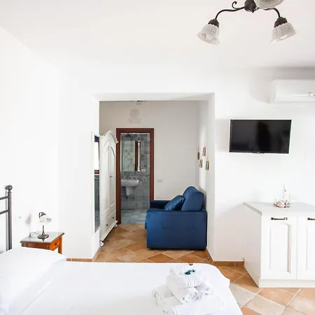 Holiday home Casa Di Arturo Ventotene