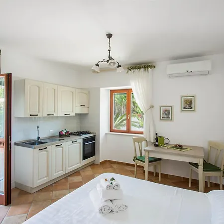 Casa Di Arturo Holiday home Ventotene