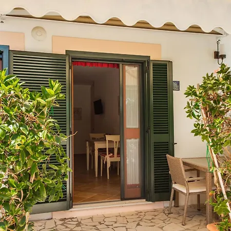 Casa Di Arturo * Ventotene